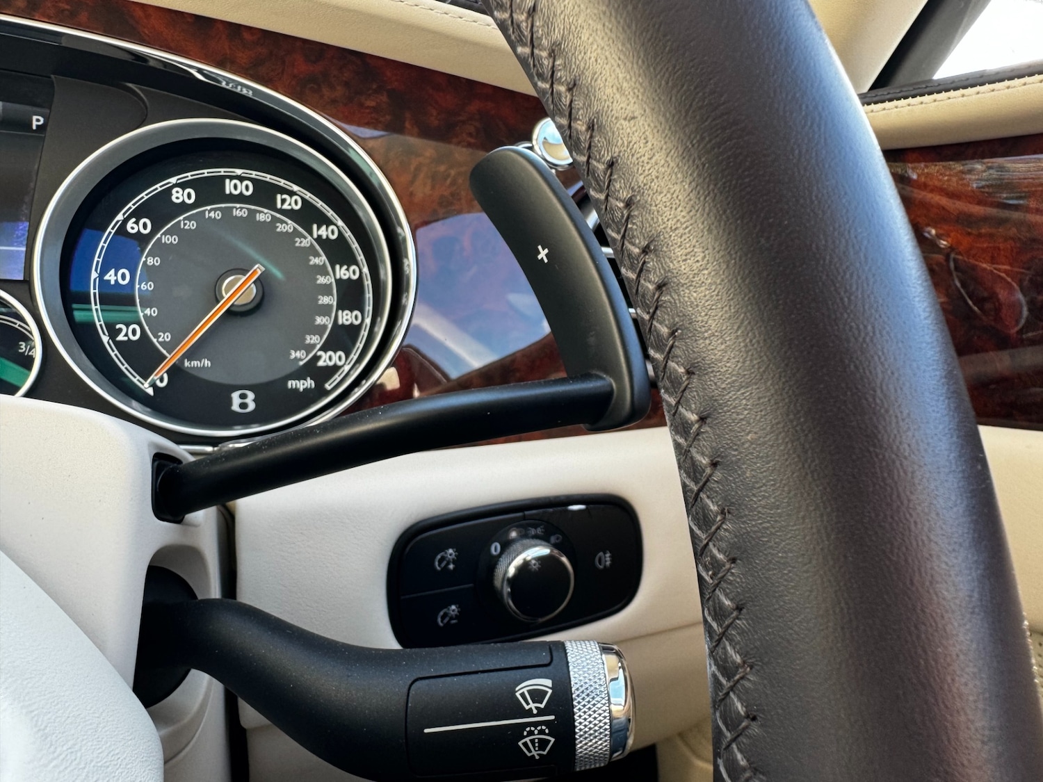 Used Bentley Flying Spur 2014 for sale - 76595360: Photo 15