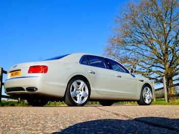 2014 (03) - 6.0 W12 Mulliner Driving Spec 4dr Auto