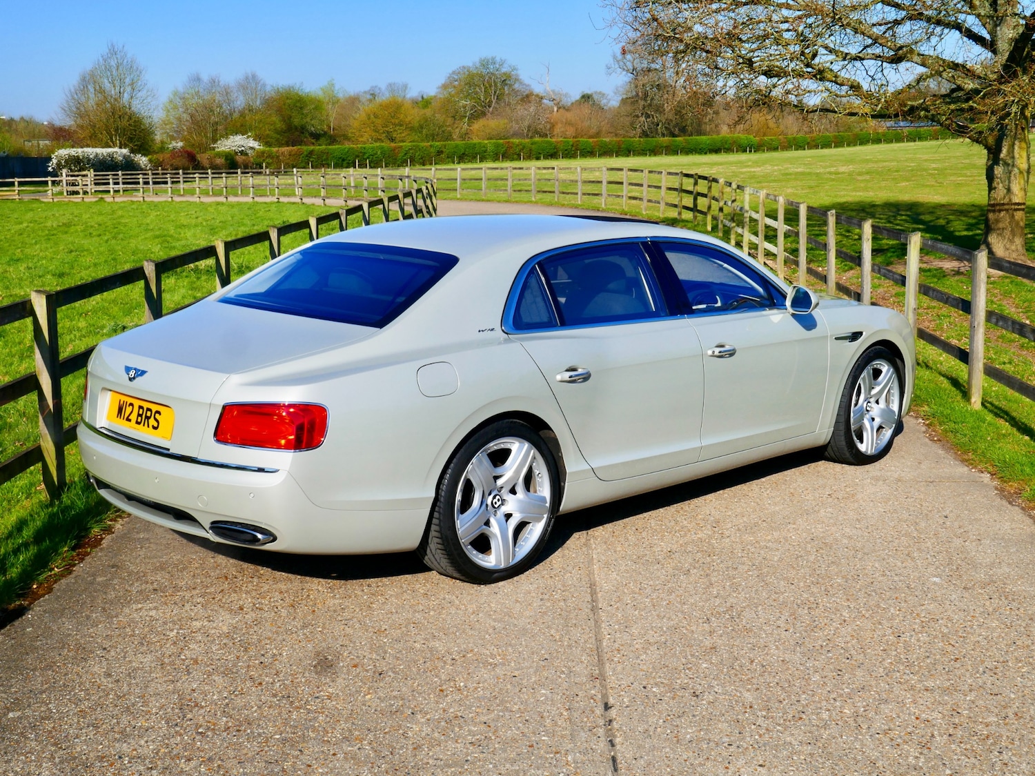 Used Bentley Flying Spur 2014 for sale - 76595360: Photo 2