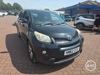 Used Toyota Urban Cruiser 2012 for sale - 79347351: Photo
