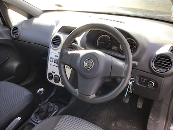 Used Vauxhall Corsa 2011 for sale - 78091931: Photo