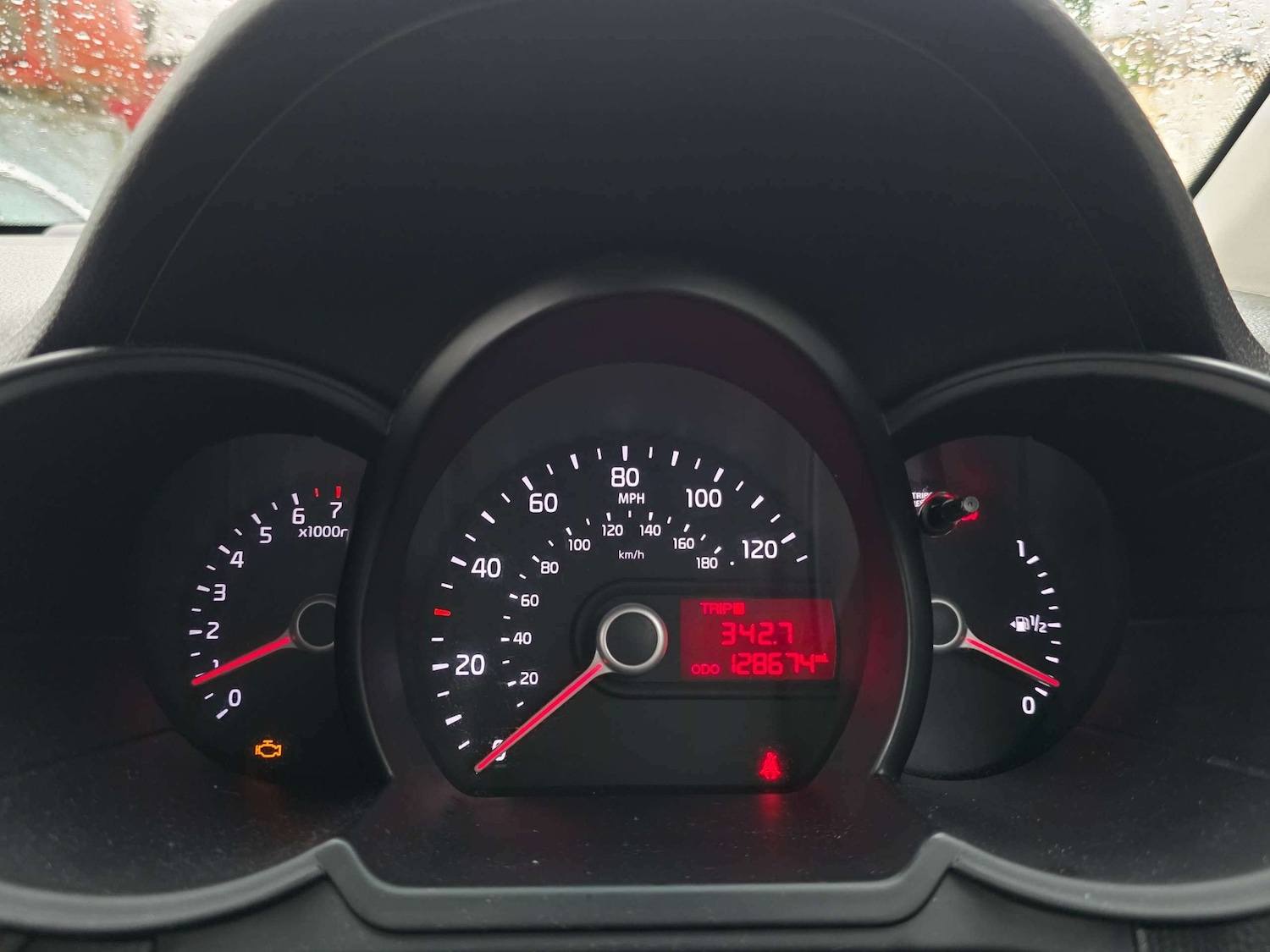 Used Kia Picanto 2014 for sale - 77932346: Photo 30