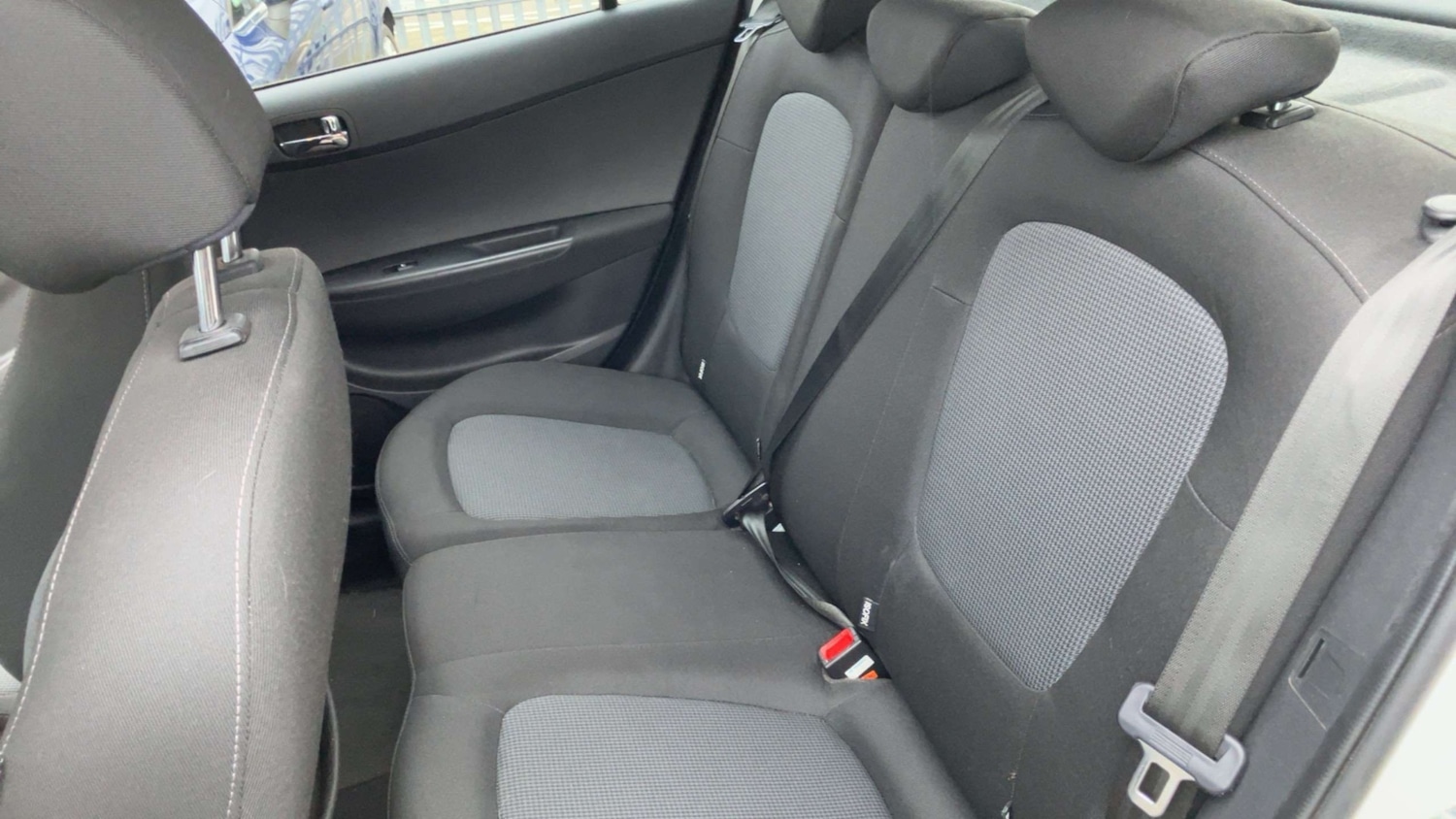 Used Hyundai i20 2013 for sale - 77751904: Photo 5