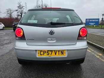 Used Volkswagen Polo 2008 for sale - 77336687: Photo