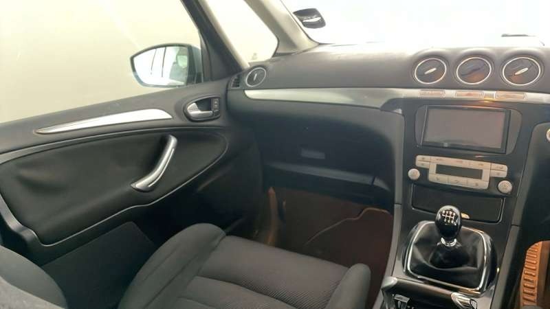 Used Ford Galaxy 2010 for sale - 77519982: Photo 15