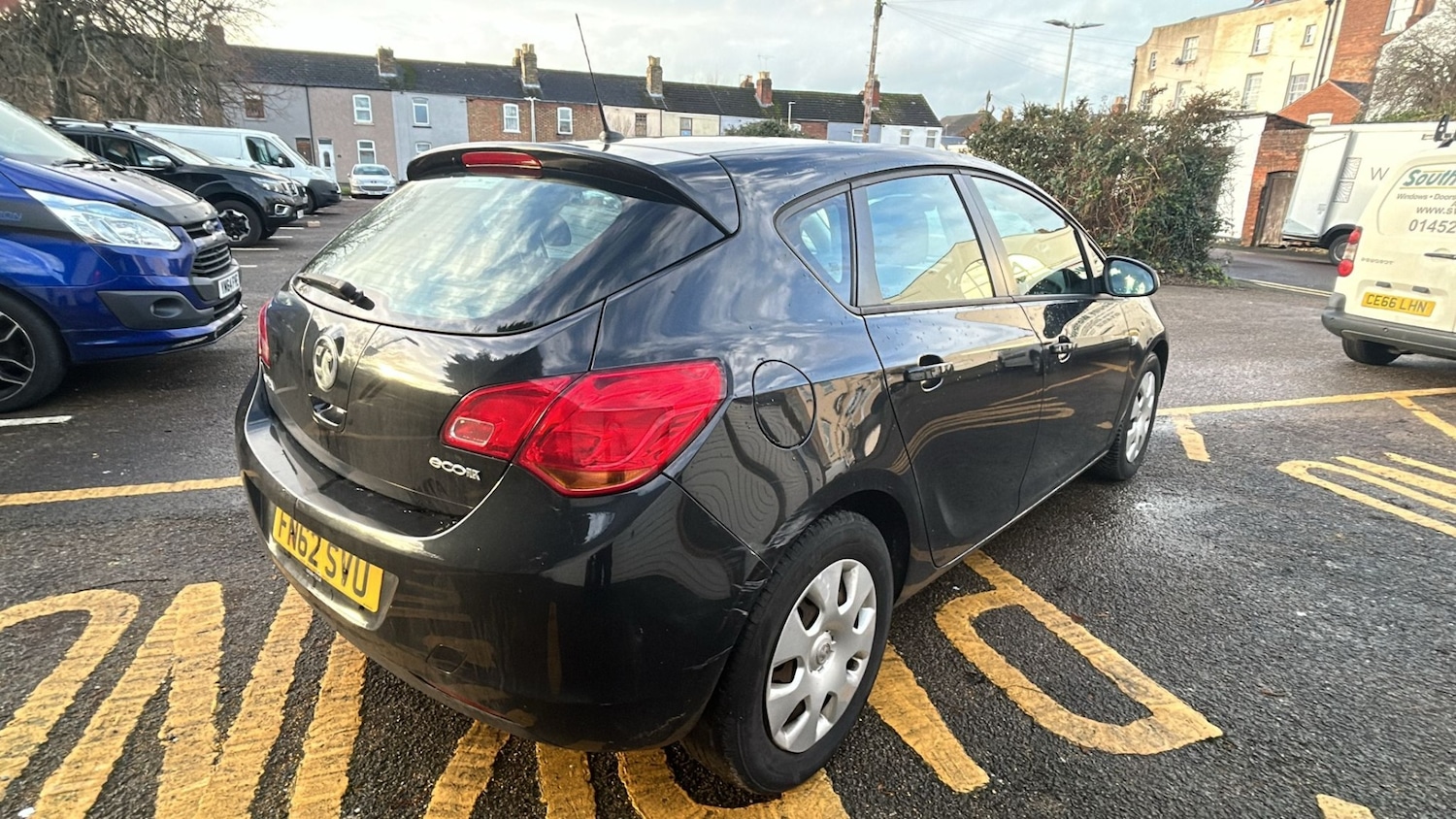Used Vauxhall Astra 2012 for sale - 77259172: Photo 2