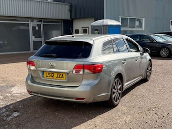 Used Toyota Avensis 2012 for sale - 79828270: Photo