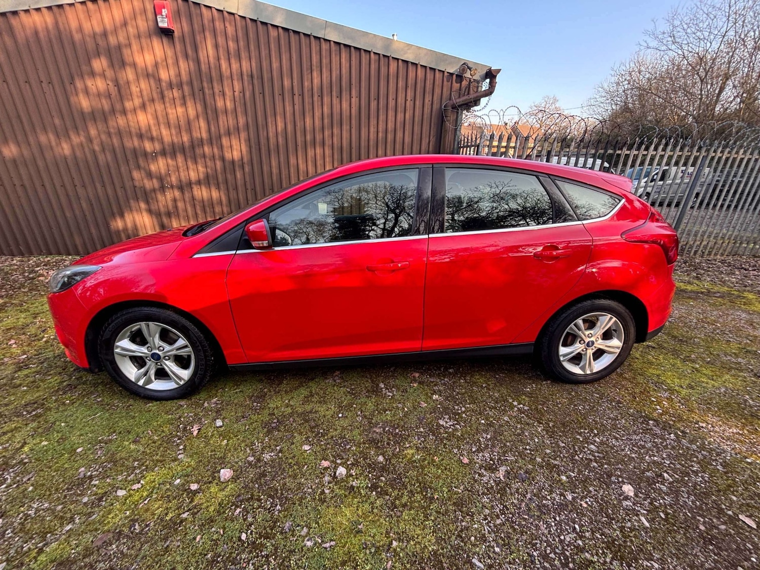 Used Ford Focus 2013 for sale - 77807550: Photo 2