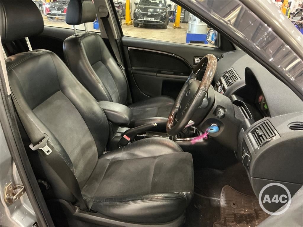 Used Ford Mondeo 2006 for sale - 77750419: Photo 10