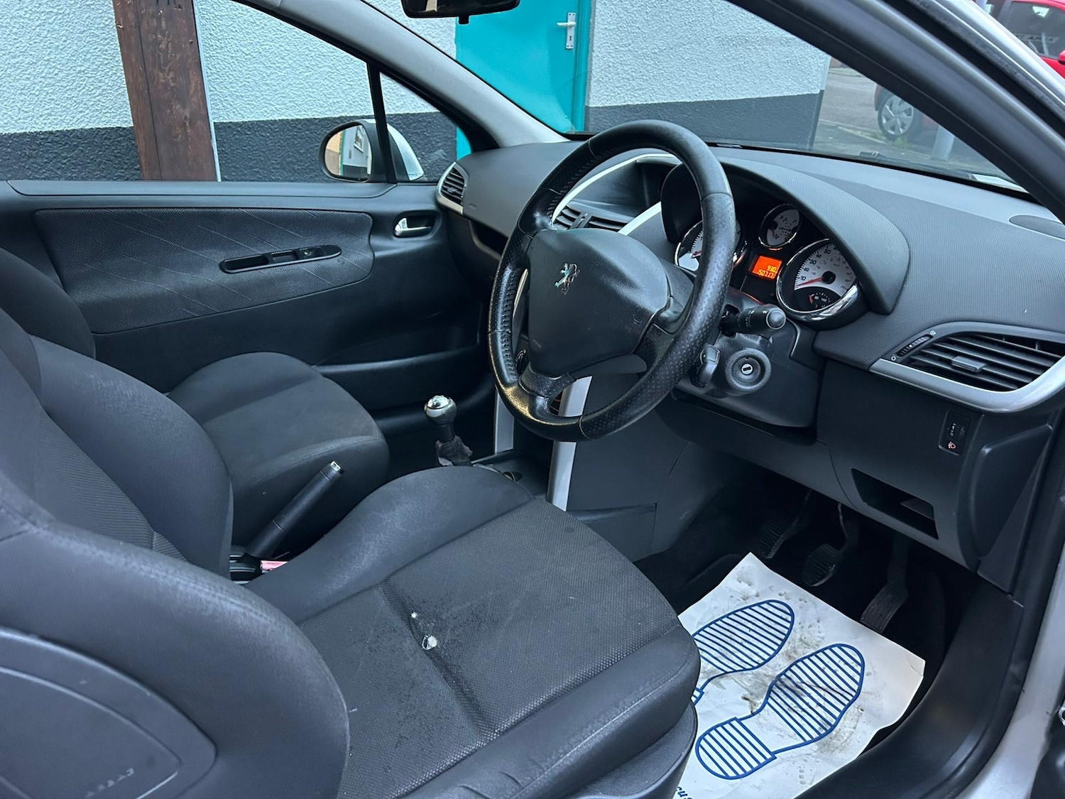 Used Peugeot 207 2009 for sale - 77285748: Photo 10