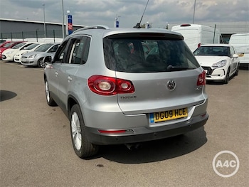 Used Volkswagen Tiguan 2009 for sale - 79216485: Photo