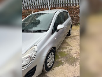 Used Vauxhall Corsa 2012 for sale - 77532142: Photo