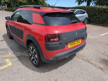 Used Citroen C4 Cactus 2016 for sale - 79193232: Photo