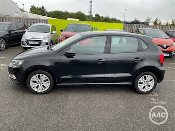 Used Volkswagen Polo 2015 for sale - 79848457: Photo