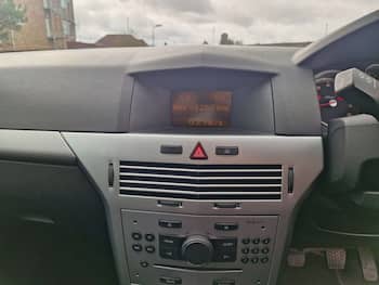 Used Vauxhall Astra 2010 for sale - 79806239: Photo