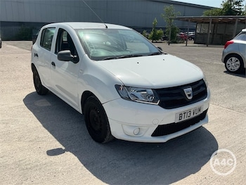 Used Dacia Sandero 2013 for sale - 79067968: Photo