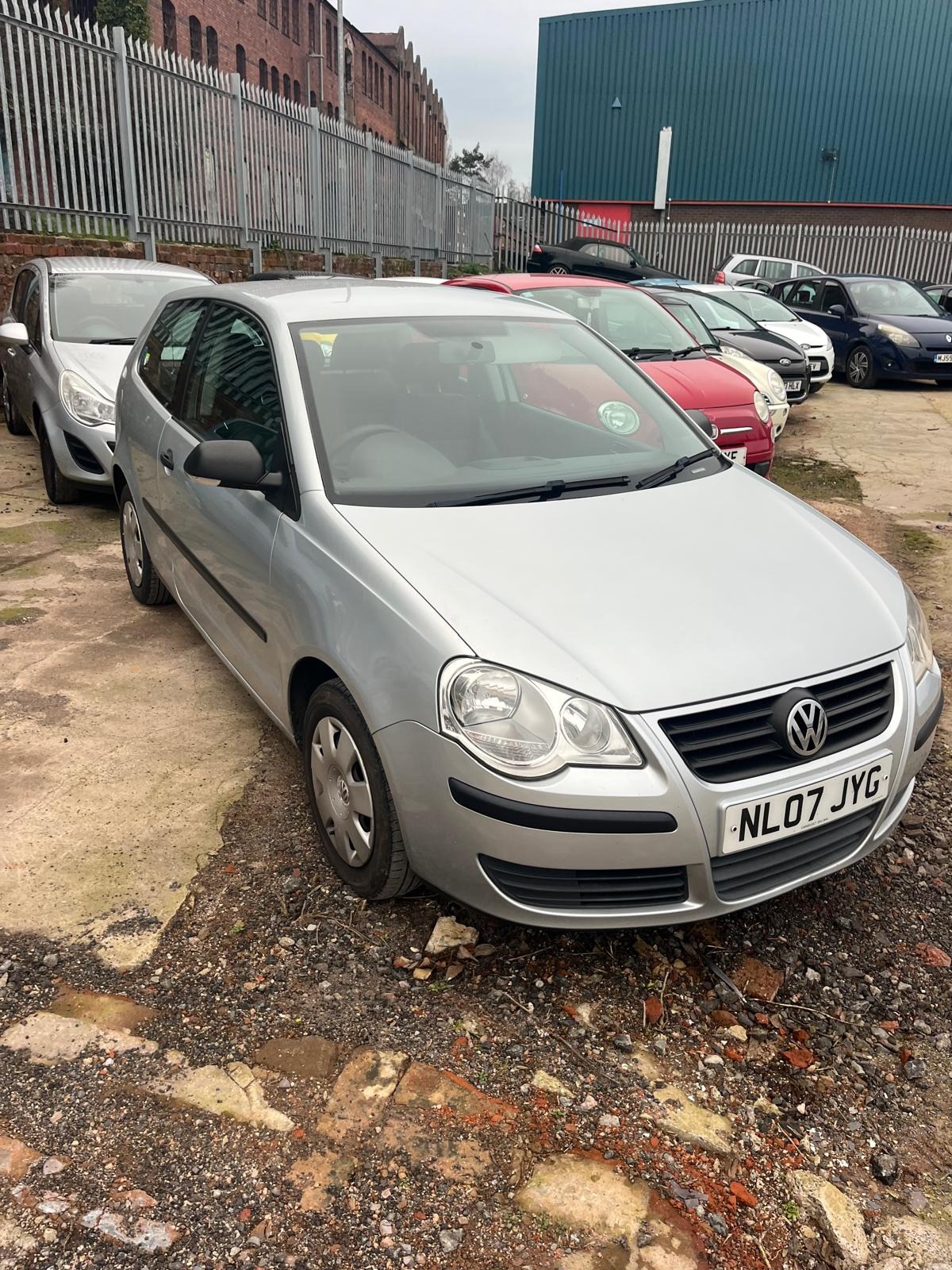 Used Volkswagen Polo 2007 for sale - 77750364: Photo 2