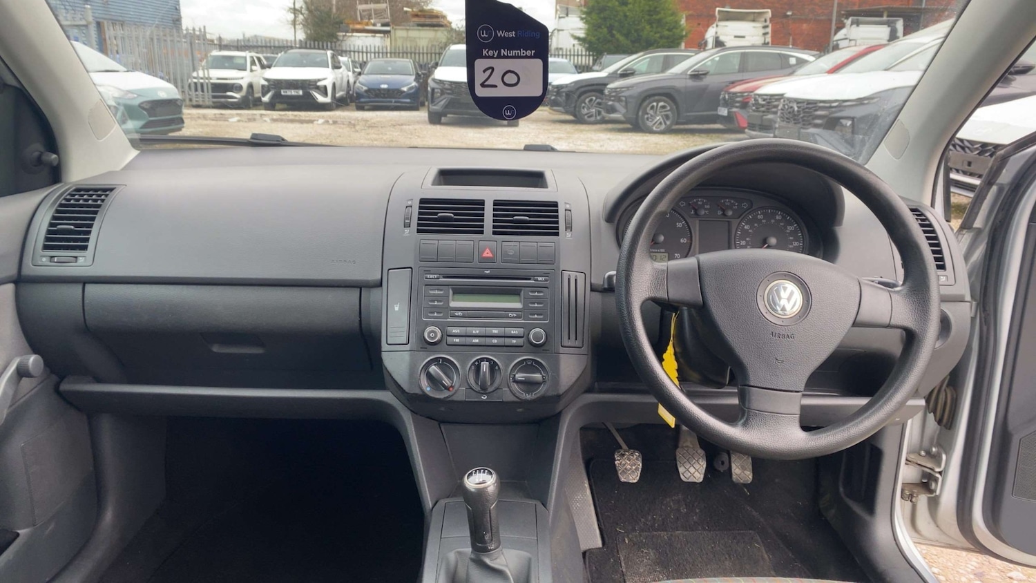 Used Volkswagen Polo 2007 for sale - 77750364: Photo 9