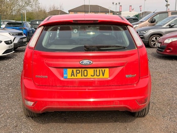 Used Ford Focus 2010 for sale - 79211617: Photo