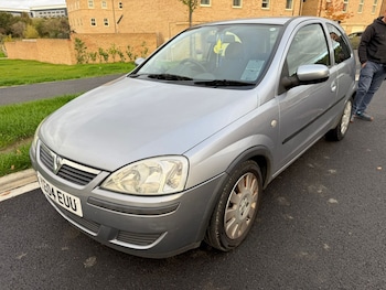 Used Vauxhall Corsa 2004 for sale - 77296878: Photo