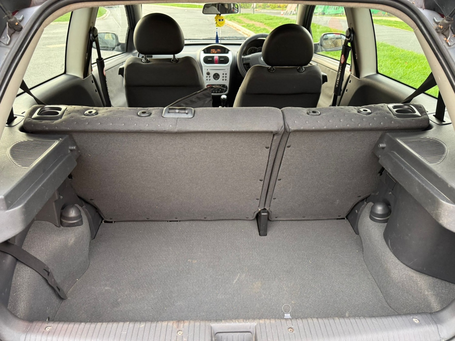 Used Vauxhall Corsa 2004 for sale - 77296878: Photo 7