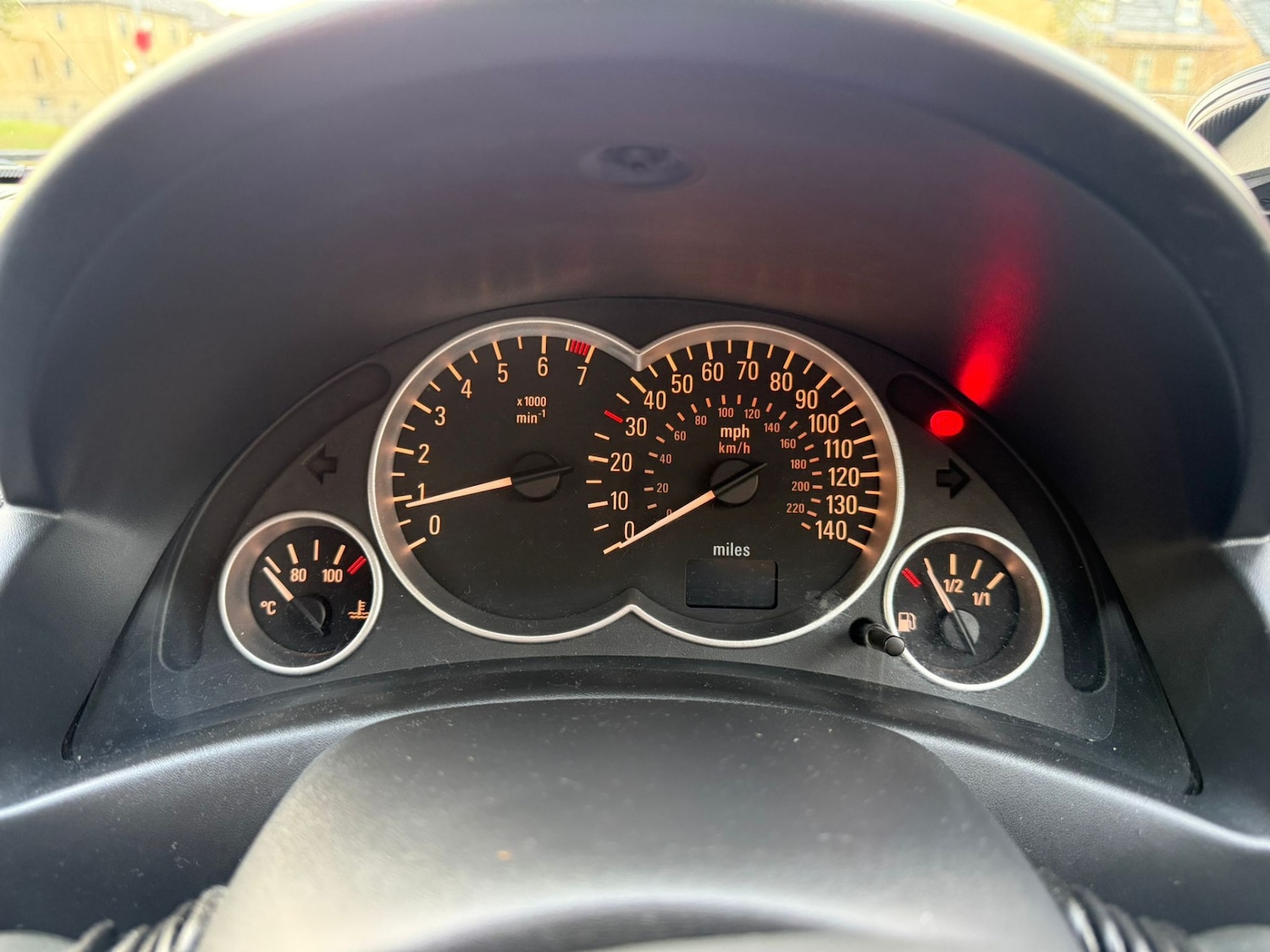 Used Vauxhall Corsa 2004 for sale - 77296878: Photo 8