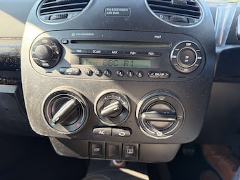 Used Volkswagen Beetle 2006 for sale - 79267584: Photo