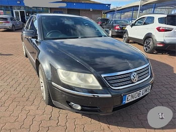 Used Volkswagen Phaeton 2006 for sale - 78132102: Photo