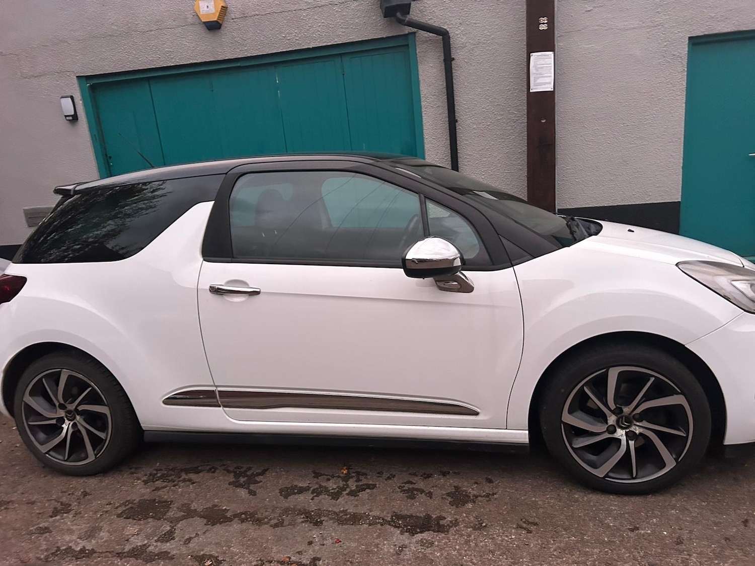Used Citroen DS3 2014 for sale - 77285533: Photo 8