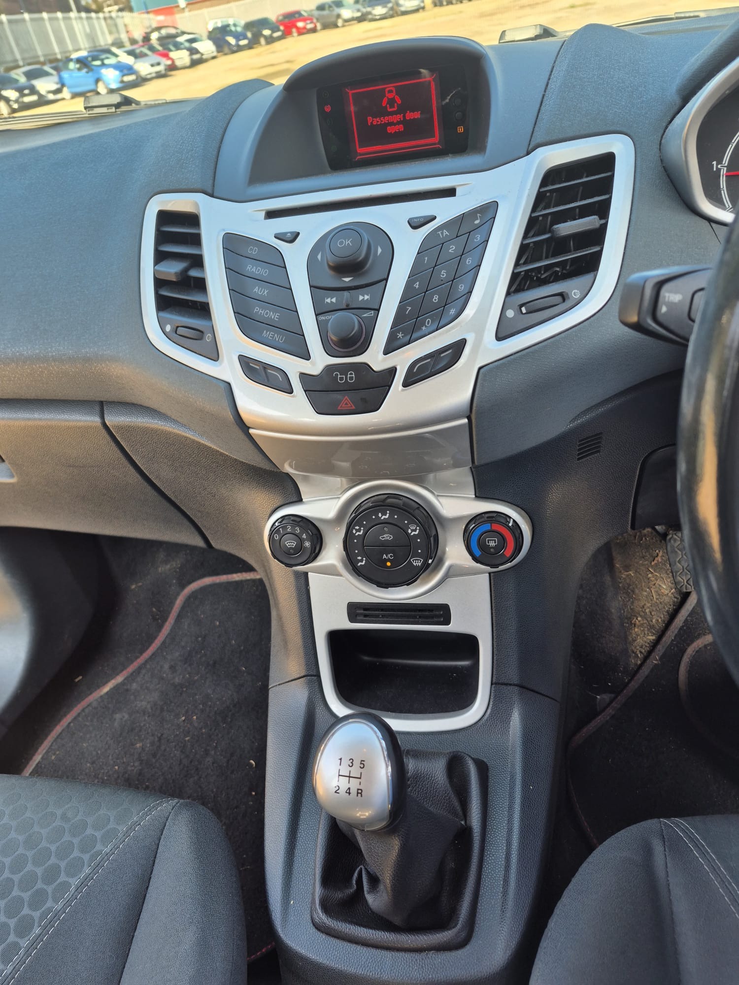 Used Ford Fiesta 2010 for sale - 77687313: Photo 6