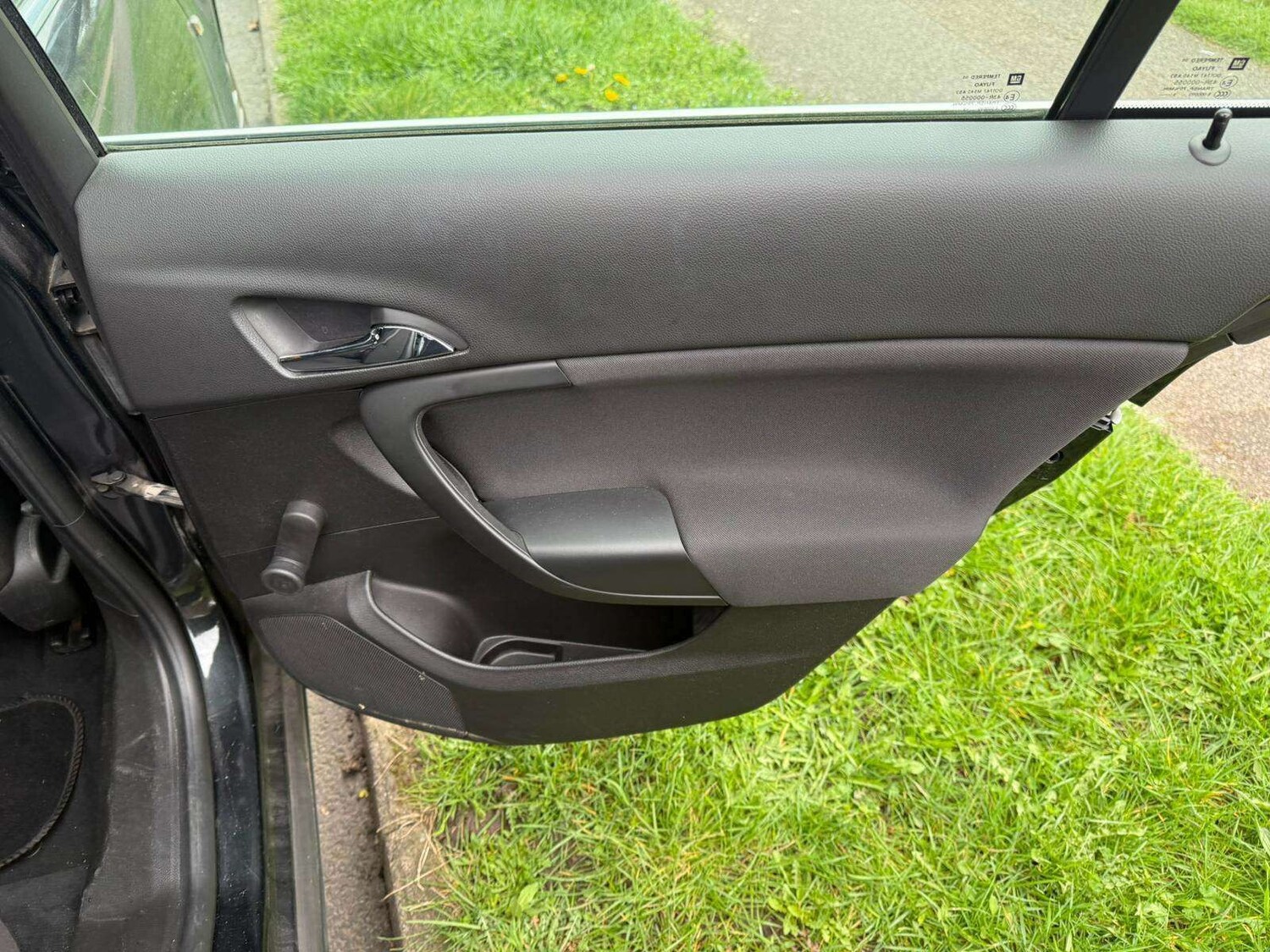 Used Vauxhall Insignia 2014 for sale - 77903893: Photo 10