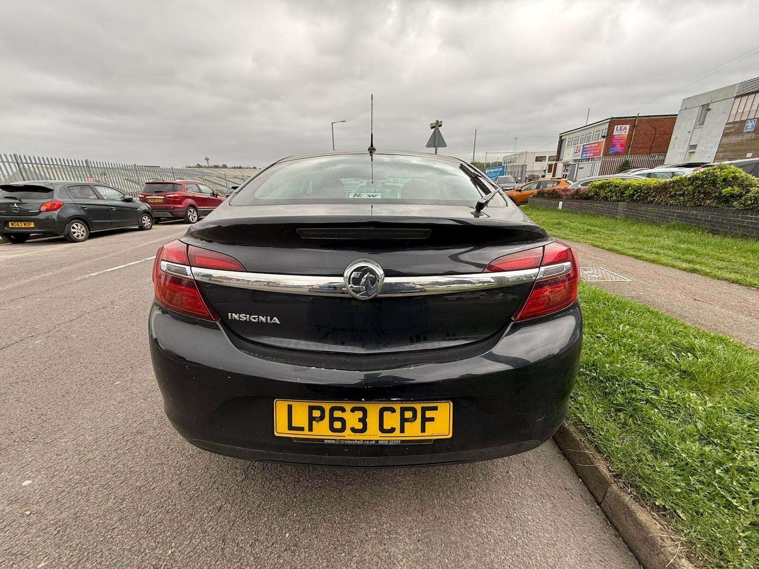 Used Vauxhall Insignia 2014 for sale - 77903893: Photo 3