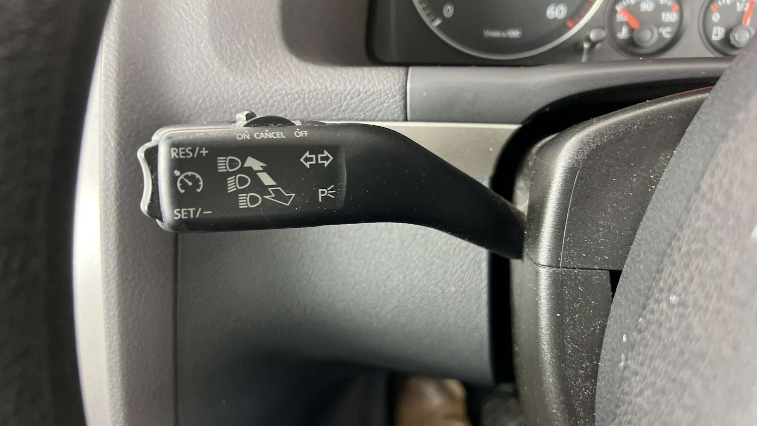 Used Volkswagen Touran 2009 for sale - 78112498: Photo 10