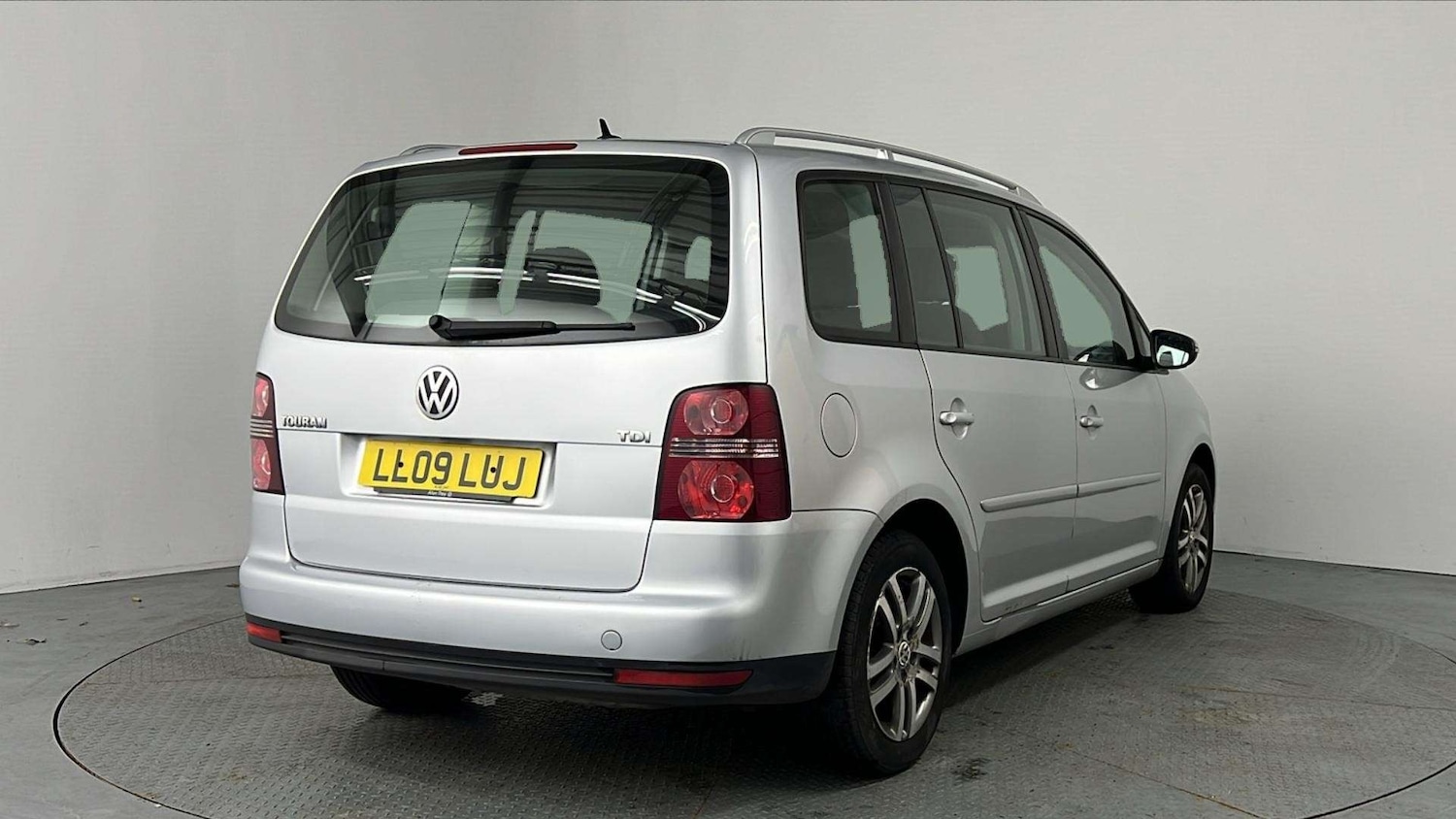 Used Volkswagen Touran 2009 for sale - 78112498: Photo 6