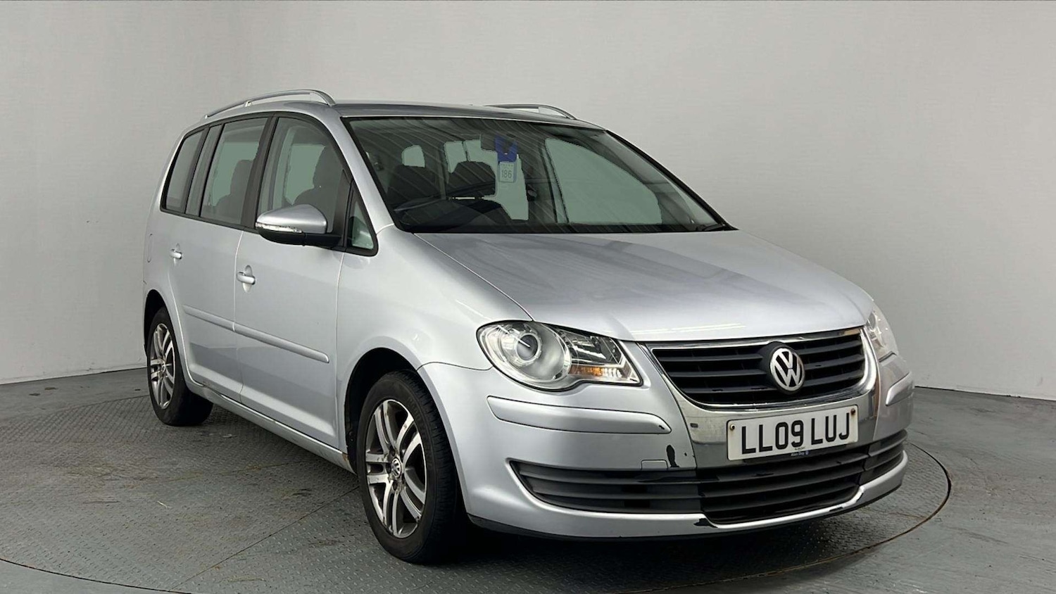 Used Volkswagen Touran 2009 for sale - 78112498: Photo 8