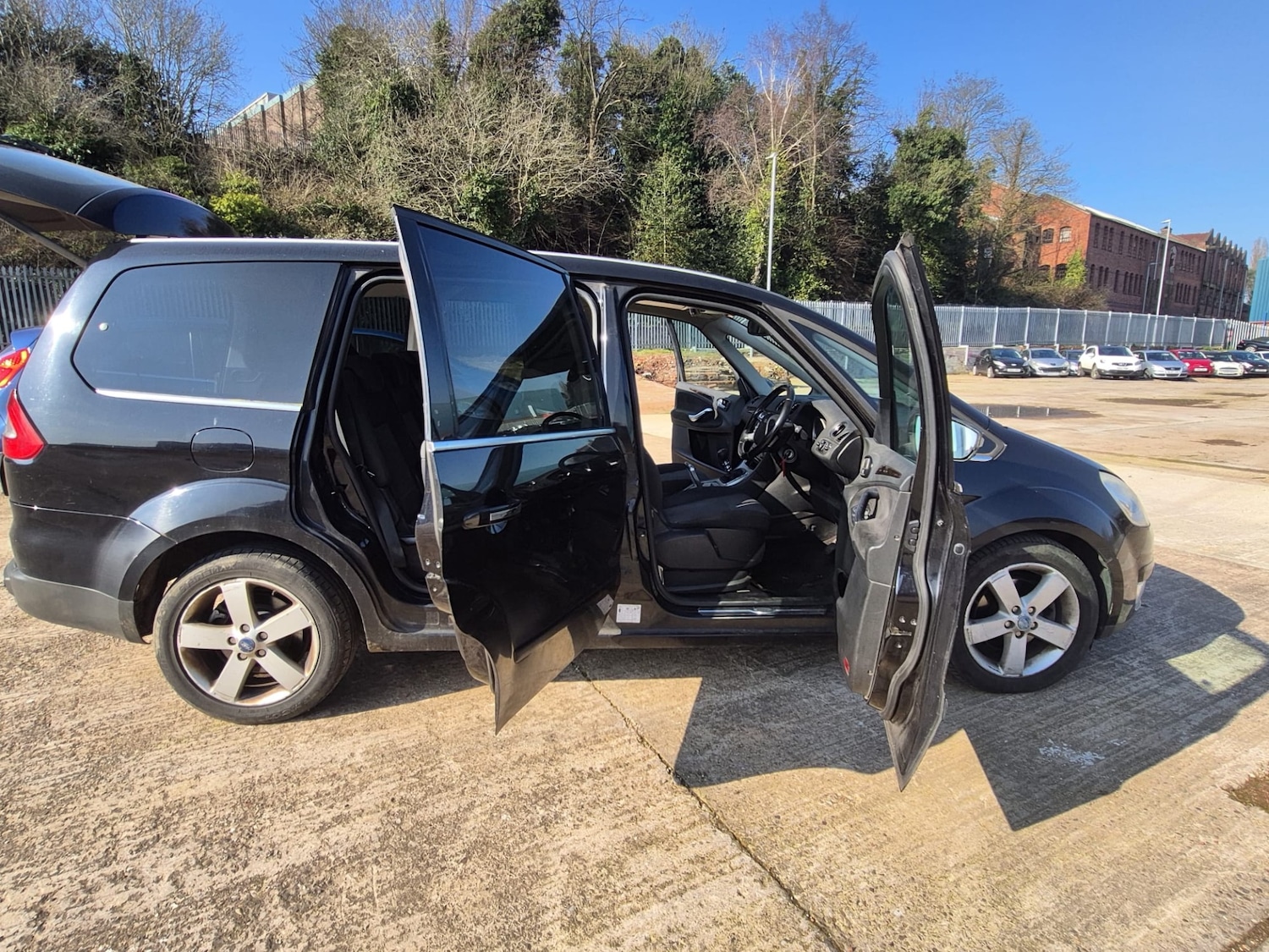 Used Ford Galaxy 2007 for sale - 77493680: Photo 26