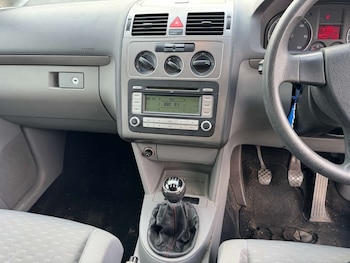 Used Volkswagen Touran 2008 for sale - 78132035: Photo