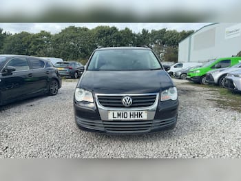 Used Volkswagen Touran 2010 for sale - 79855535: Photo