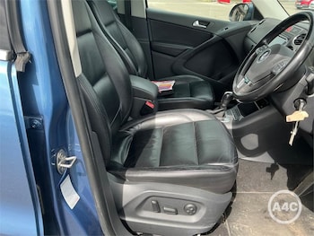Used Volkswagen Tiguan 2011 for sale - 78938002: Photo