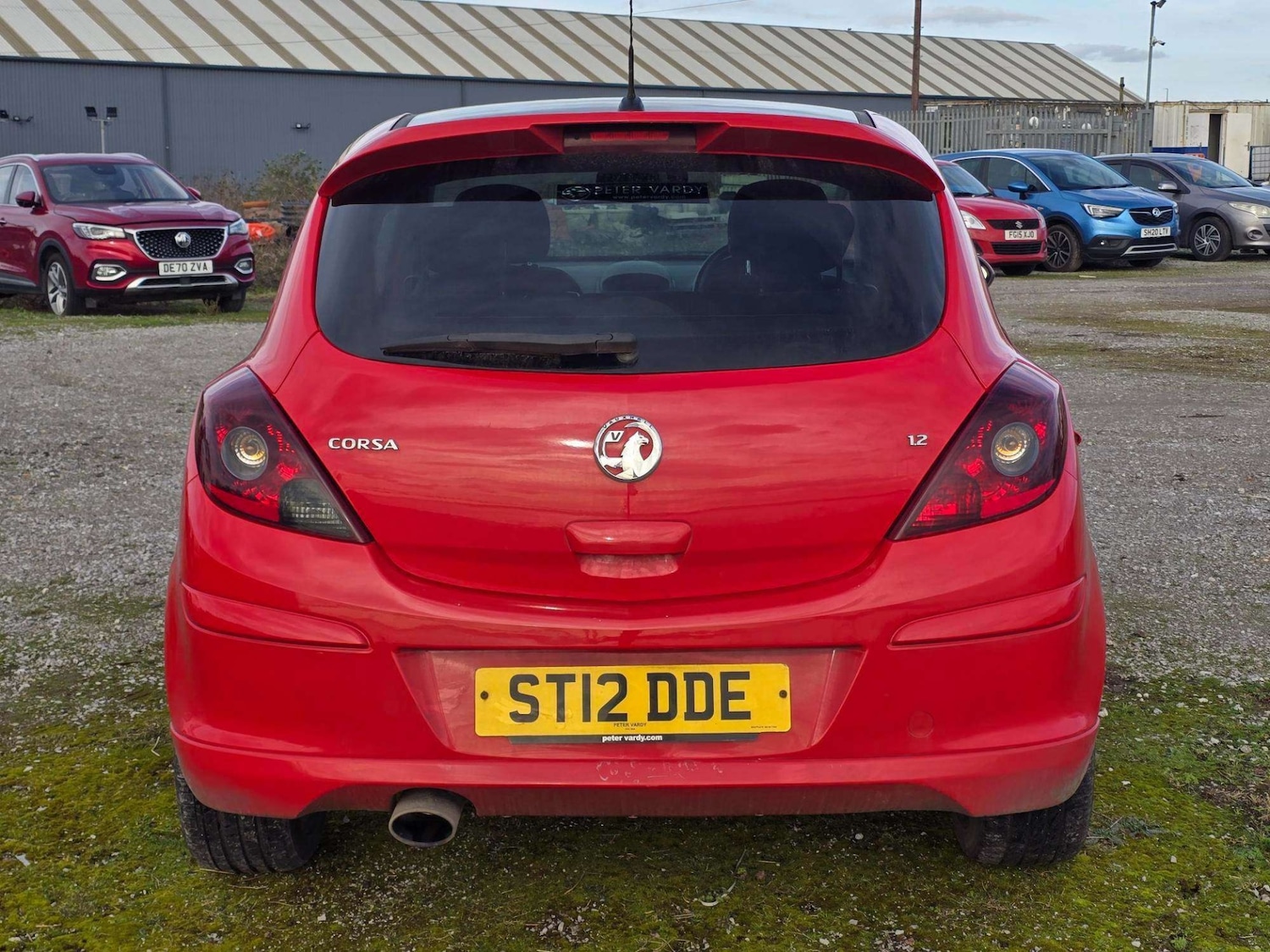 Used Vauxhall Corsa 2012 for sale - 77750468: Photo 2