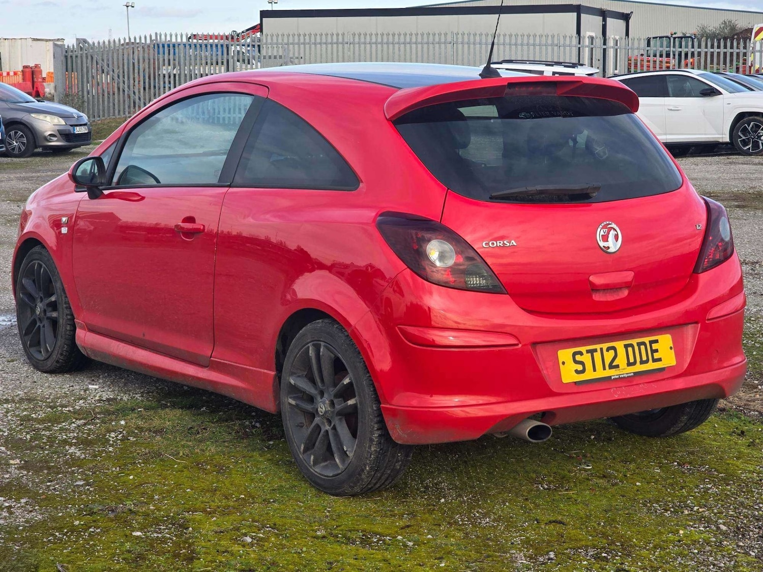 Used Vauxhall Corsa 2012 for sale - 77750468: Photo 4