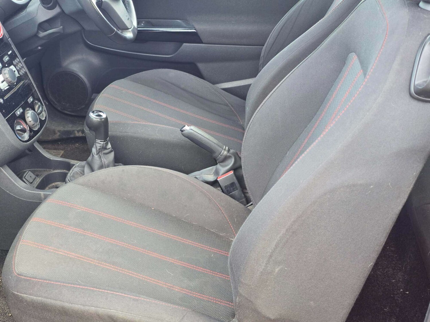 Used Vauxhall Corsa 2012 for sale - 77750468: Photo 9