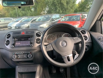 Used Volkswagen Tiguan 2011 for sale - 79580482: Photo