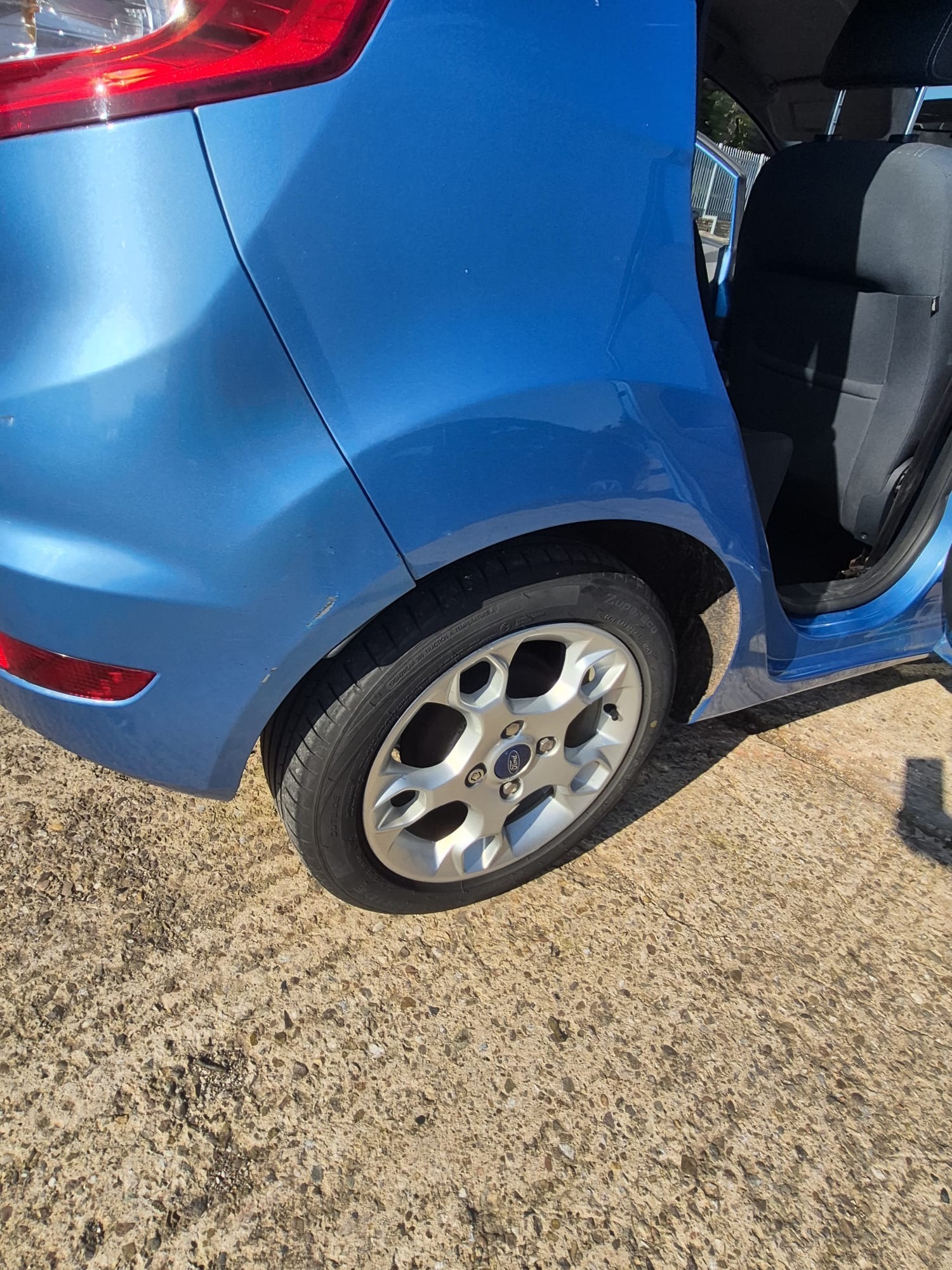 Used Ford Fiesta 2011 for sale - 77607139: Photo 14