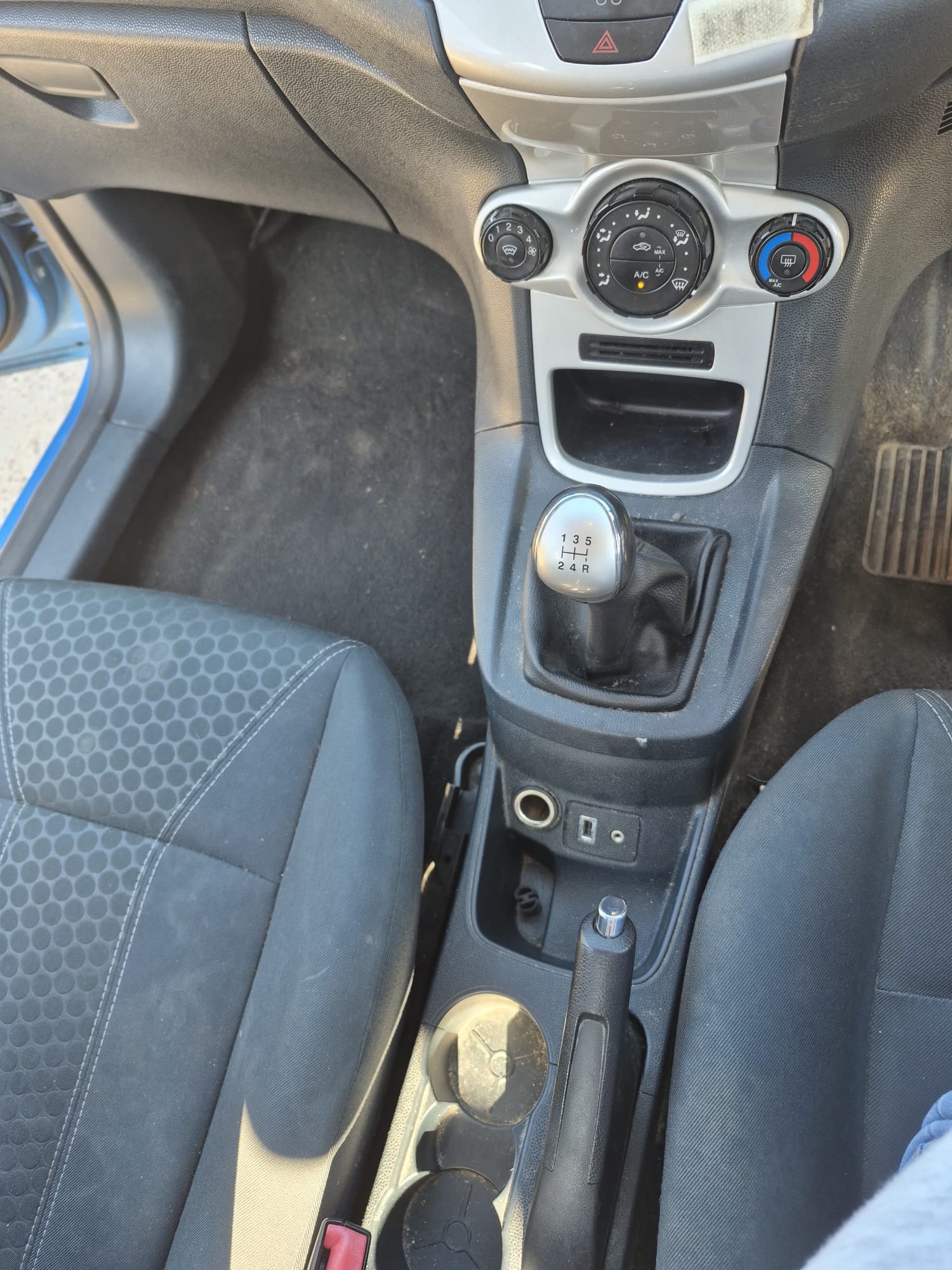 Used Ford Fiesta 2011 for sale - 77607139: Photo 26