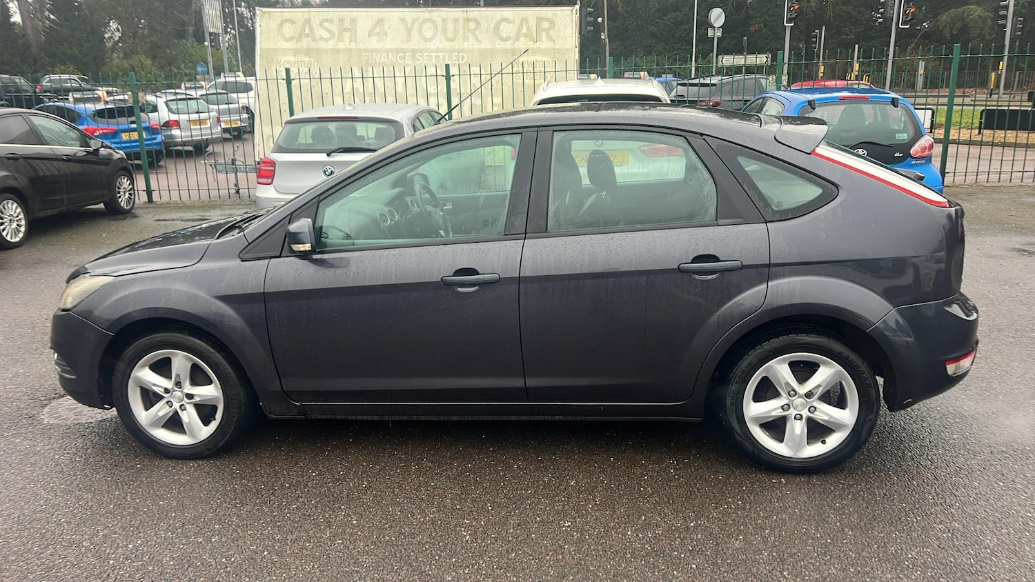 Used Ford Focus 2010 for sale - 77404787: Photo 4