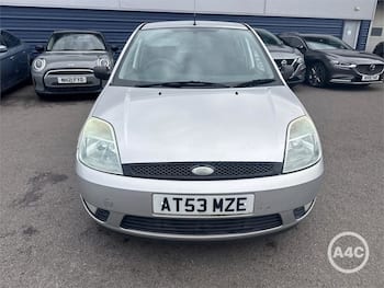 Used Ford Fiesta 2015 for sale - 79806250: Photo