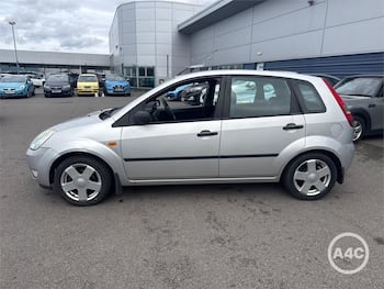Used Ford Fiesta 2015 for sale - 79806250: Photo