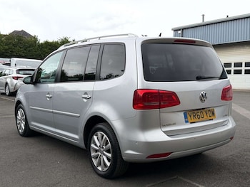 Used Volkswagen Touran 2010 for sale - 78770645: Photo