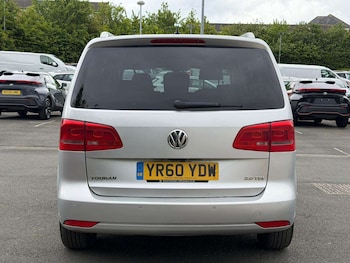 Used Volkswagen Touran 2010 for sale - 78770645: Photo
